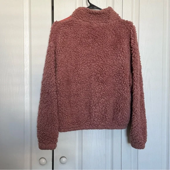 Women's Pink Sherpa Jacket - Picture 7 of 7